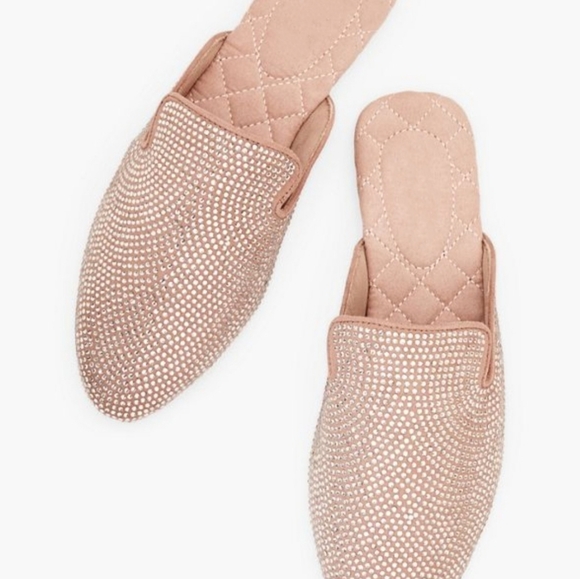 🥰NEW Beige Slippers - Picture 4 of 4